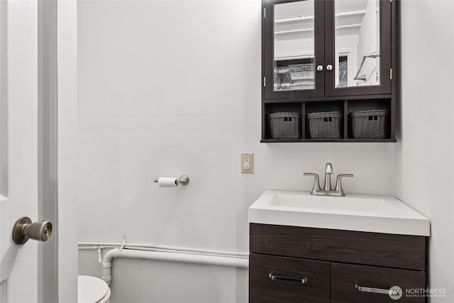 2117 S Ash St, Tacoma, WA 98405 - bathroom with vanity and toilet