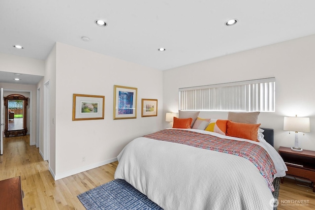 11017 Forest Ave S, Seattle, WA 98178 - bedroom featuring light wood-type flooring and recessed lighting