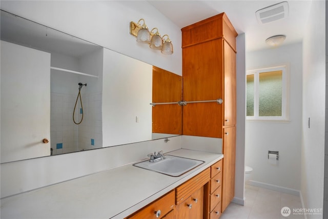 29929 4th Ave SW, Federal Way, WA 98023 - full bath with vanity, tiled shower, and tile patterned floors