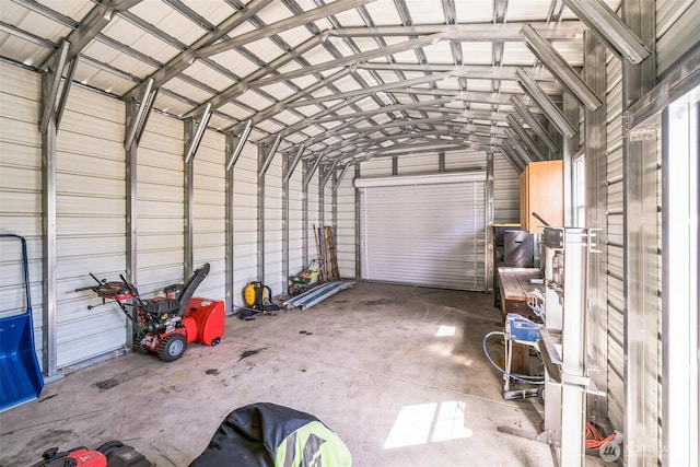 420 3rd St, Ronald, WA 98940 - garage with metal wall