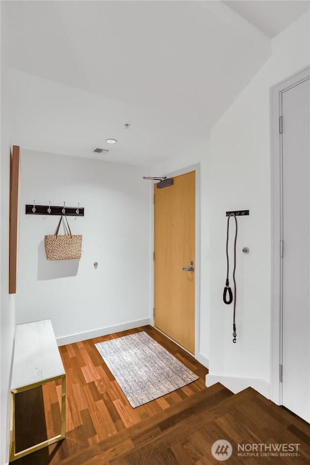 10650 NE 9th Pl Unit 3208, Bellevue, WA 98004 - entryway with wood finished floors and recessed lighting