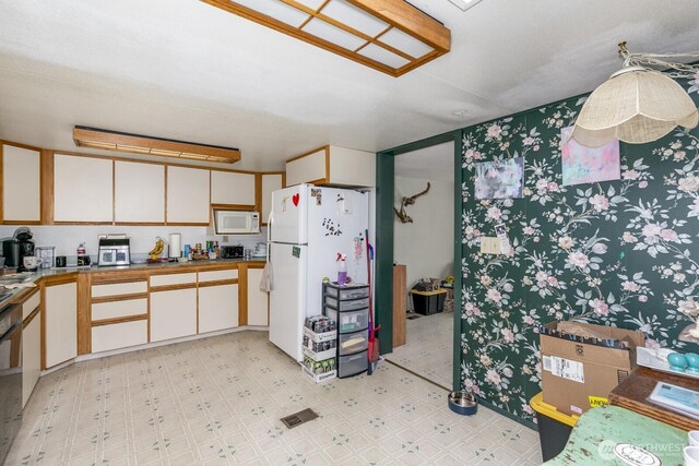 7701 Hardeson Dr Unit 107, Everett, WA 98203 - photo 4