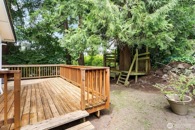 12804 NE 139th Ct, Kirkland, WA 98034 - view of wooden terrace