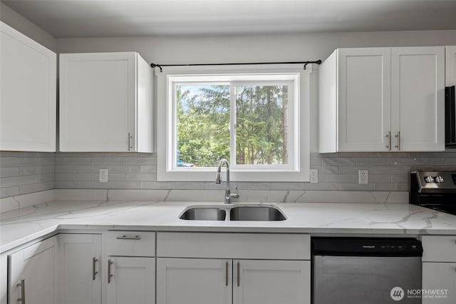 8471 Golden Valley Dr, Maple Falls, WA 98266 - kitchen featuring stainless steel appliances, white cabinets, and tasteful backsplash