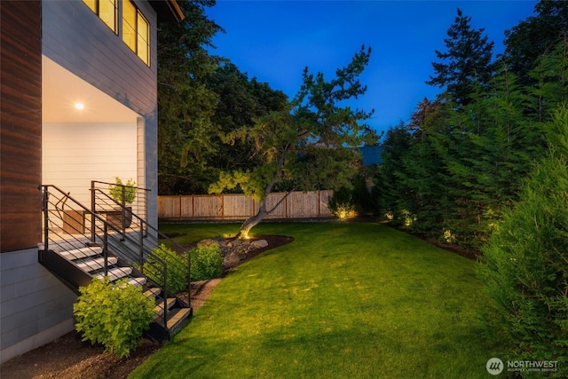 7826 115th Pl NE, Kirkland, WA 98033 - view of yard