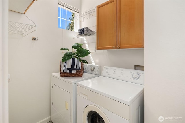1900 132nd Ave SE Unit I-23, Bellevue, WA 98005 - laundry area featuring washing machine and clothes dryer and cabinet space