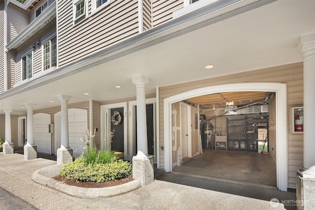 1900 132nd Ave SE Unit I-23, Bellevue, WA 98005 - entrance to property with covered porch