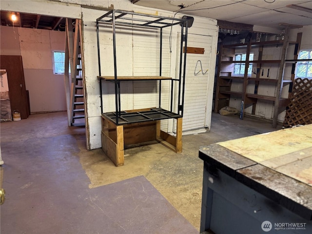 2520 Eureka Ave, Centralia, WA 98531 - basement with stairs