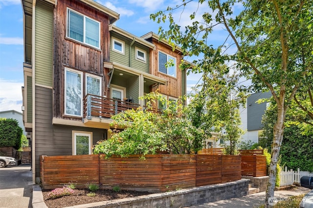 4220 Fremont Ave N Unit A, Seattle, WA 98103 - view of front of home with a balcony