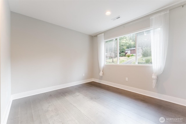 1818 36th St, Bellingham, WA 98226 - empty room featuring wood finished floors and recessed lighting