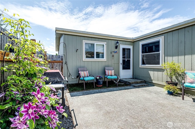 629 N 7th Ave, Sequim, WA 98382 - view of patio / terrace