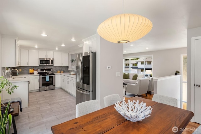 16011 Sunnyside Ave N, Shoreline, WA 98133 - dining space featuring recessed lighting