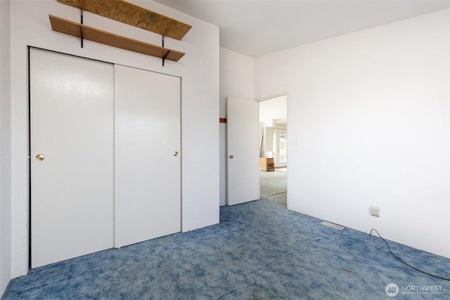 212S 3rd St, Almira, WA 99103 - unfurnished bedroom featuring carpet and a closet