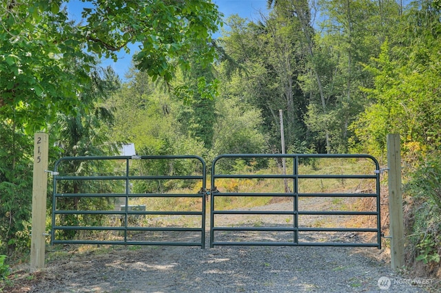 215 Sanderson Rd, Chehalis, WA 98532