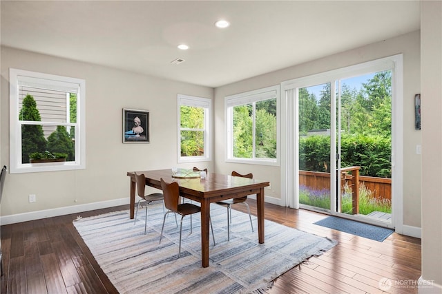 4410 Sentinel Ct, Gig Harbor, WA 98332 - dining space featuring healthy amount of natural light, recessed lighting, and dark wood-style flooring