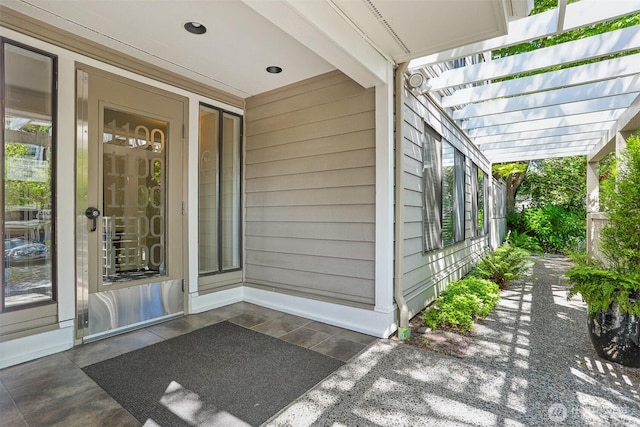 1100 E Harrison St Unit 103, Seattle, WA 98102 - entrance to property featuring a pergola