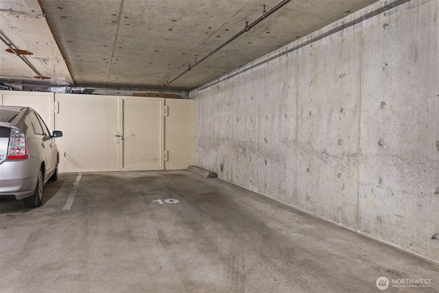 1100 E Harrison St Unit 103, Seattle, WA 98102 - view of parking deck