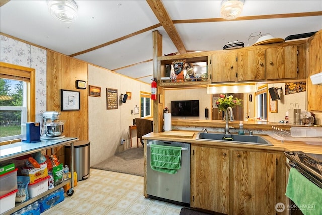 18025 Cedar Ponds Rd, Monroe, WA 98272 - kitchen featuring stainless steel appliances, light flooring, light countertops, and brown cabinets