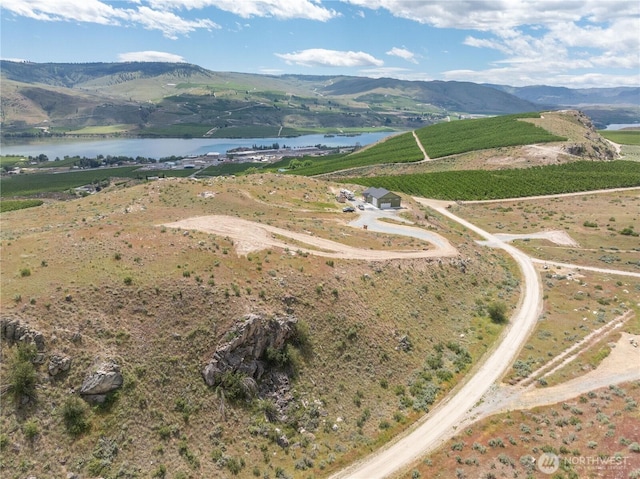 52 N Henney Ln, Brewster, WA 98812