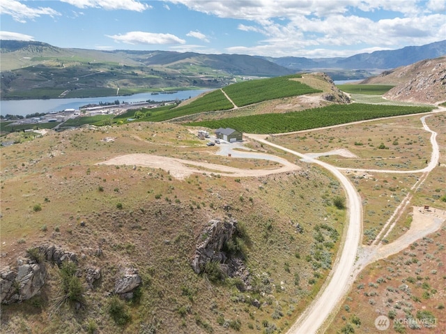 52 N Henney Ln, Brewster, WA 98812