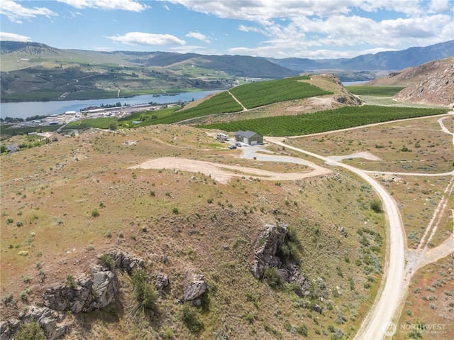 52 N Henney Ln, Brewster, WA 98812