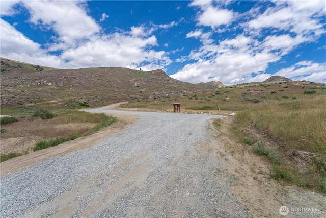 52 N Henney Ln, Brewster, WA 98812
