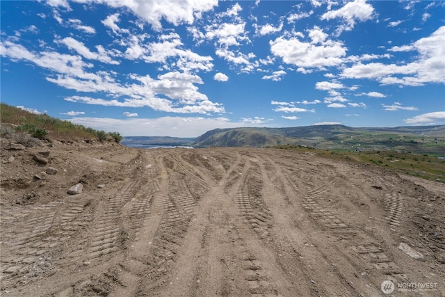 52 N Henney Ln, Brewster, WA 98812