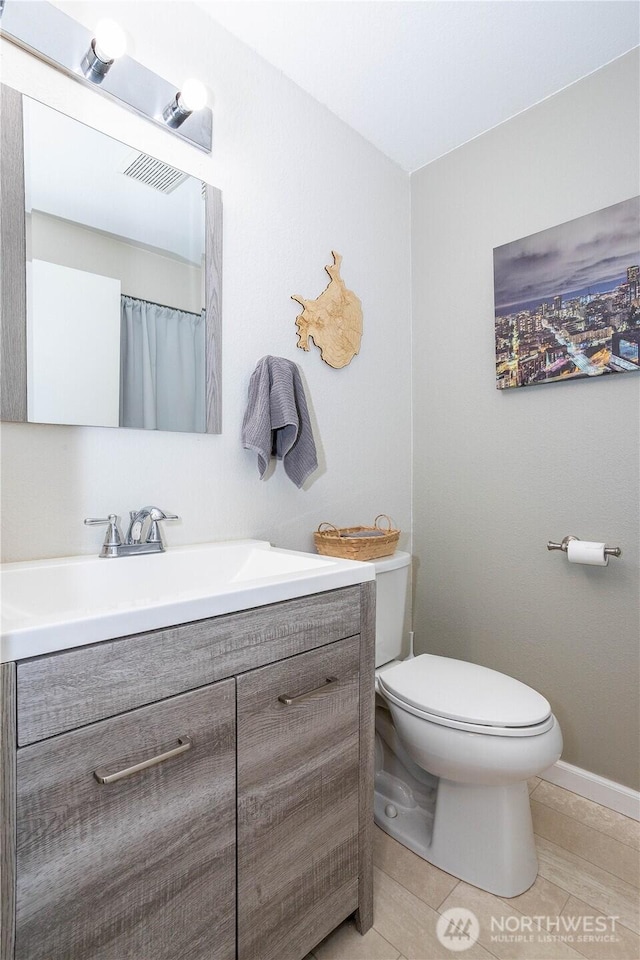 4231 NE 5th St Unit C102, Renton, WA 98059 - full bathroom with vanity and tile patterned flooring