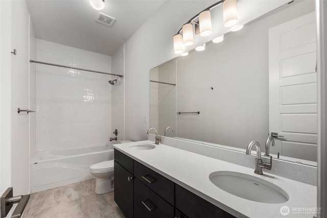 12619 176th St E, Puyallup, WA 98374 - bathroom with double vanity and shower / washtub combination