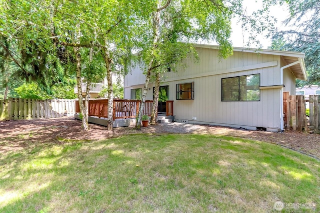 16410 92nd Ave E, Puyallup, WA 98375 - rear view of property featuring a deck and a fenced backyard