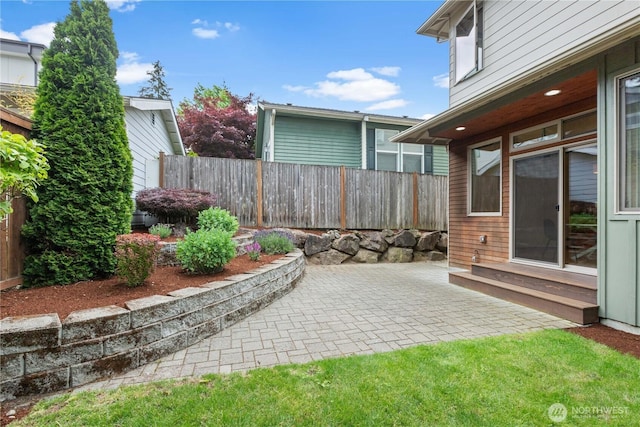 3800 SW Holden St, Seattle, WA 98126 - view of patio with entry steps