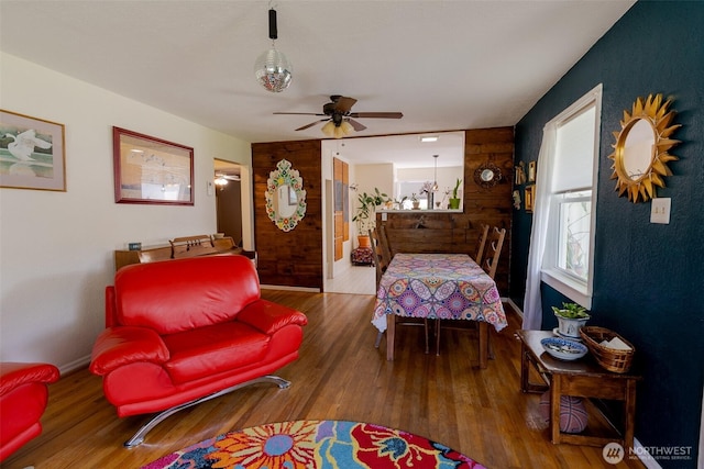 1328 Grant St, Walla Walla, WA 99362 - living area featuring wood finished floors and ceiling fan