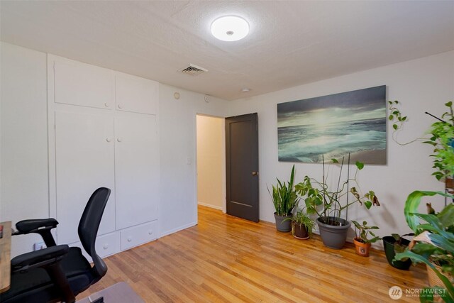 1328 Grant St, Walla Walla, WA 99362 - office with light wood-style flooring
