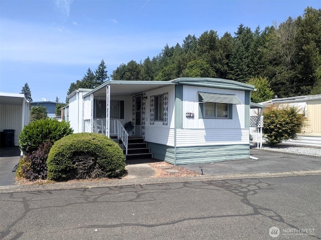 2302 R St SE Unit 108, Auburn, WA 98002 - view of manufactured / mobile home