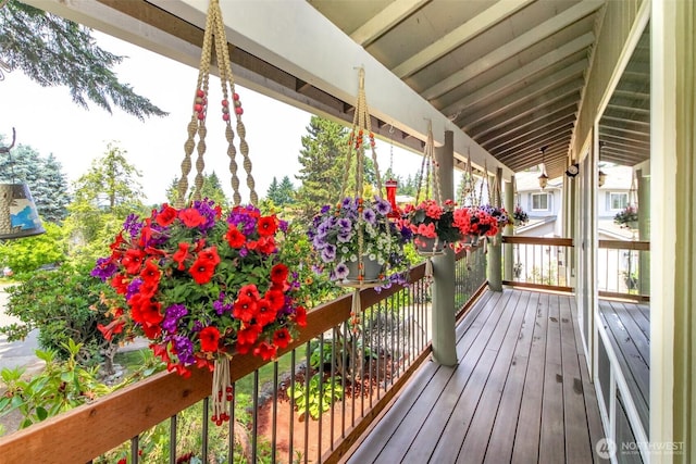 502 SW 326th St, Federal Way, WA 98023 - view of wooden deck