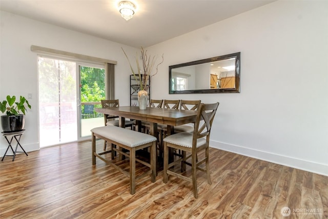 502 SW 326th St, Federal Way, WA 98023 - dining space with light wood-style flooring