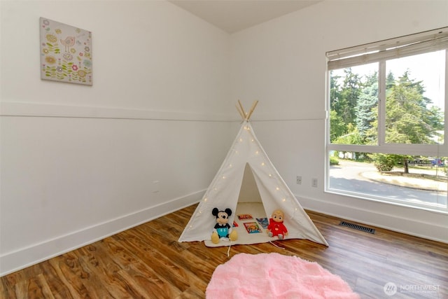 502 SW 326th St, Federal Way, WA 98023 - game room featuring baseboards and wood finished floors