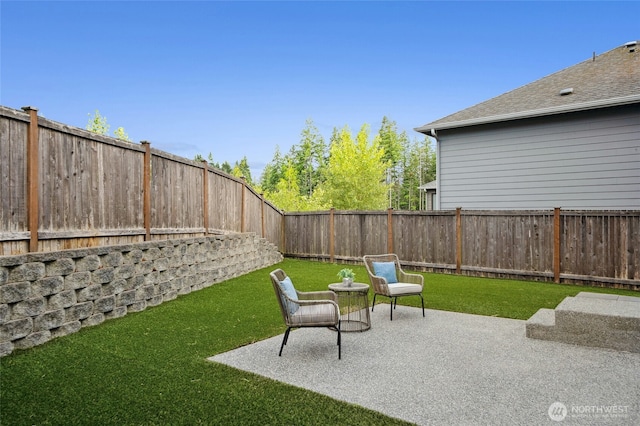 18405 15th Ave W, Lynnwood, WA 98037 - fenced backyard featuring a patio