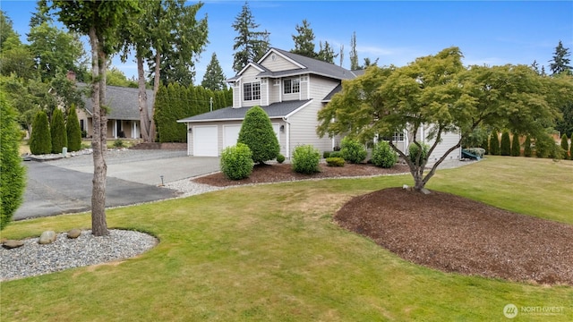 21206 9th Ave SE, Bothell, WA 98021 - traditional-style home with driveway, a front yard, and a garage