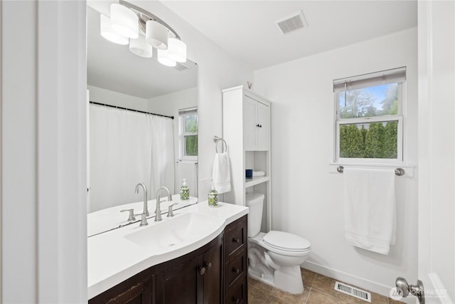 21206 9th Ave SE, Bothell, WA 98021 - full bath with vanity and tile patterned floors