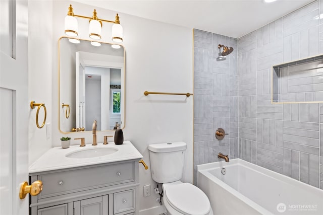 7006 20th Ave NE, Seattle, WA 98115 - bathroom with vanity and bathing tub / shower combination
