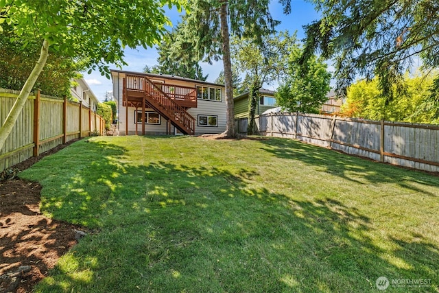 7006 20th Ave NE, Seattle, WA 98115 - fenced backyard with stairway and a deck