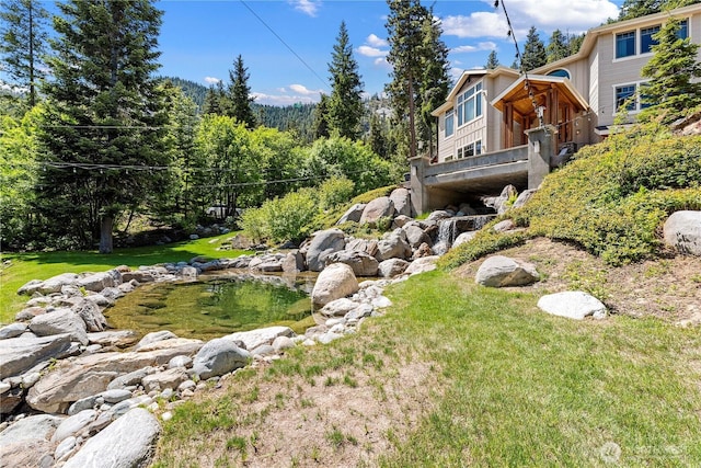 6730 Forest Ridge Dr, Wenatchee, WA 98801 - view of yard with a wooded view