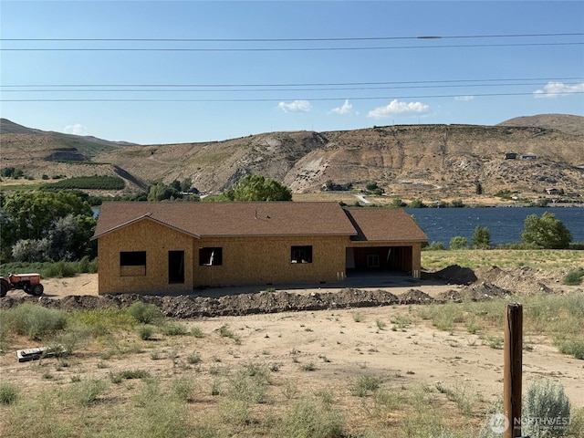 30 Chambers Rd, Brewster, WA 98812 - view of front facade featuring a mountain view