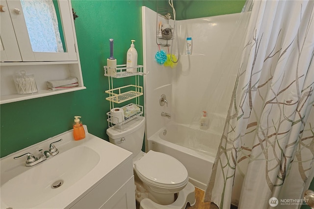 373 Adams Ave, Morton, WA 98356 - bathroom with shower / bath combination with curtain and vanity