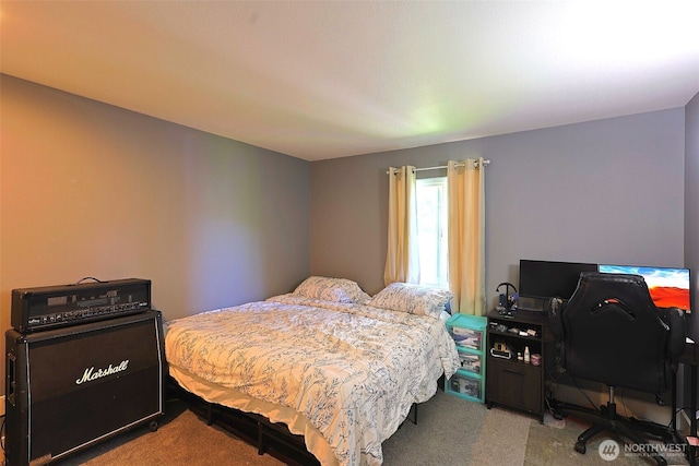 373 Adams Ave, Morton, WA 98356 - carpeted bedroom featuring an office area