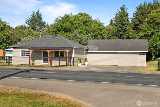 1580 134th Ln, Long Beach, WA 98631 - view of front of property featuring an outbuilding