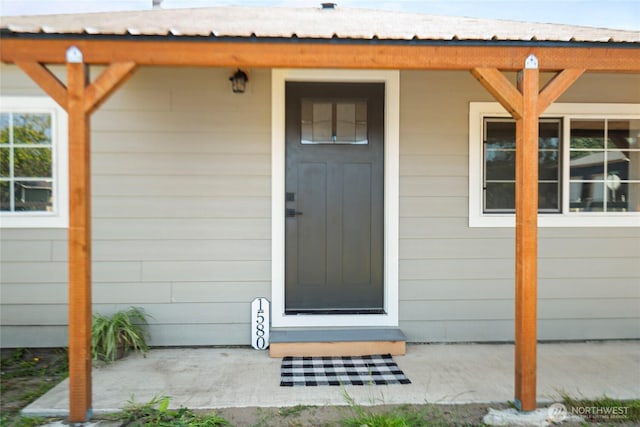1580 134th Ln, Long Beach, WA 98631 - entrance to property with a porch