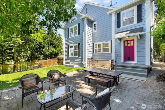 817 E Shelby St, Seattle, WA 98102 - view of patio / terrace
