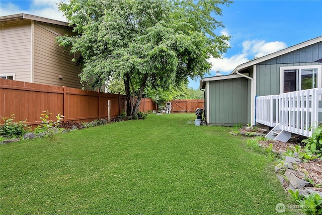 10208 D St E, Tacoma, WA 98445 - view of fenced backyard